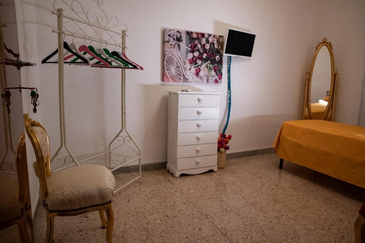 B&B Palazzo Armini Rogliano ภายนอก รูปภาพ