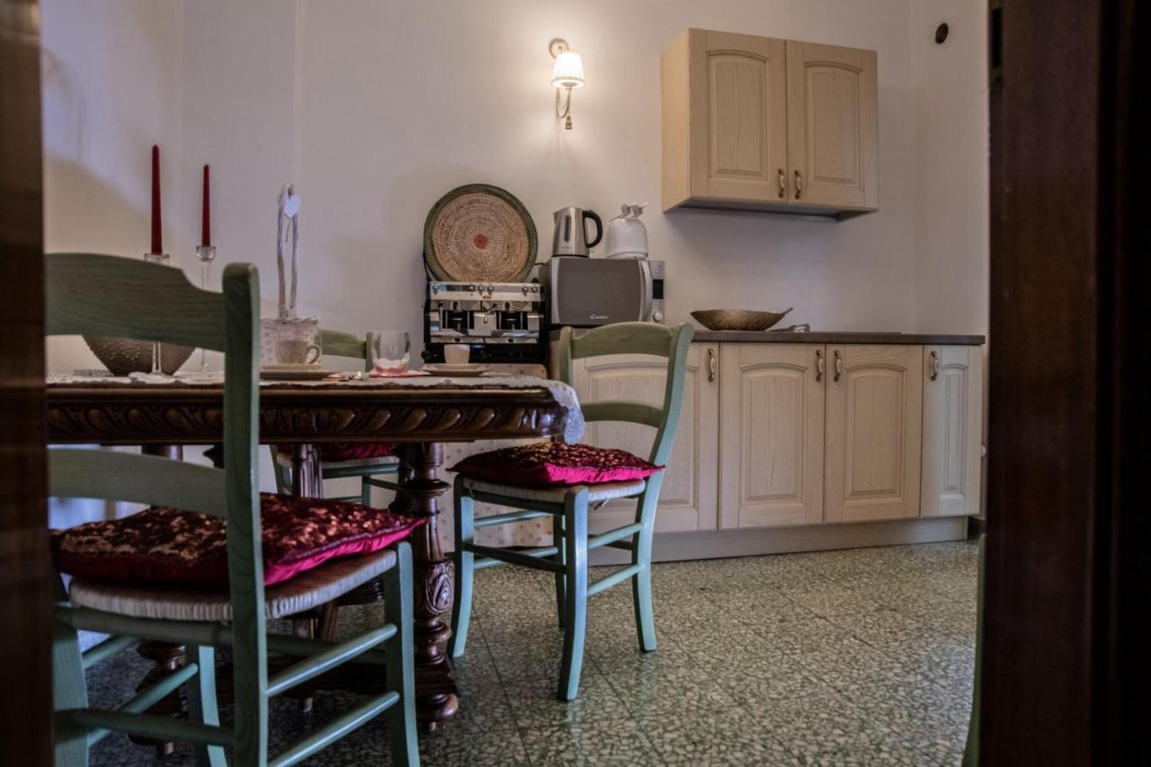 B&B Palazzo Armini Rogliano ภายนอก รูปภาพ